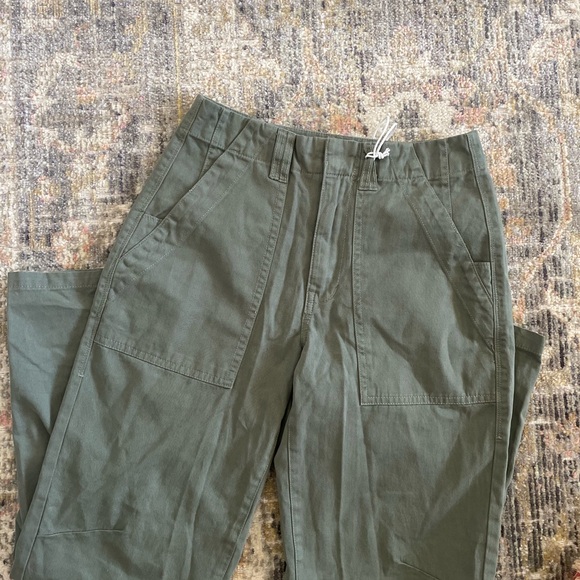 Pistola Pamela High Rise Straight women’s Trousers Green cargo style - Picture 2 of 6